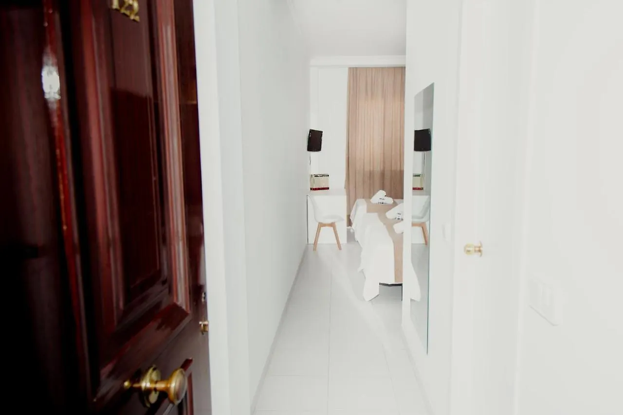 **  Hotel Olive Osuna Spanien